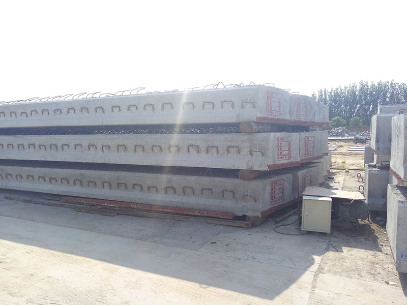 預(yù)制空心板梁